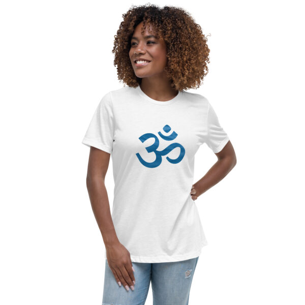 Blue Waves Om Symbol - Yoga T-Shirt - Relaxed Fit Women's T-Shirt