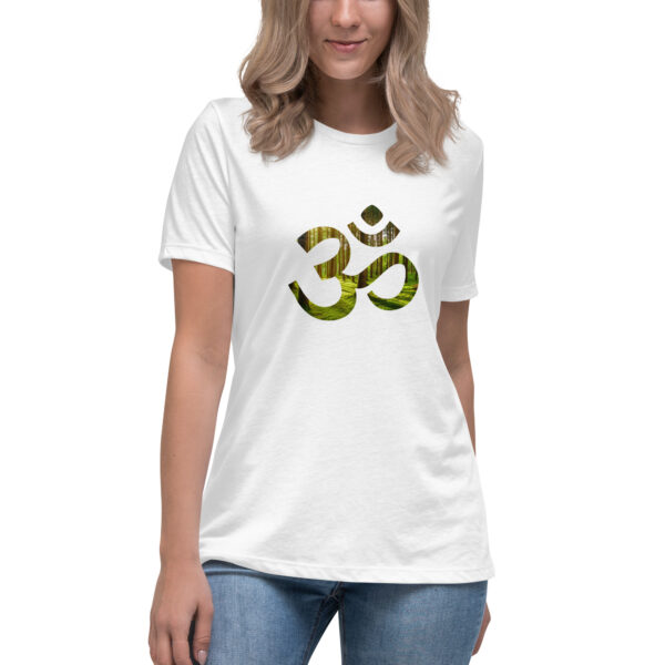 Forest Om Symbol - Yoga T-Shirt - Women's Relaxed Fit Yoga T-Shirt